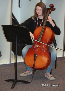 Ninth grader, Sarah Schmitt, practices her cello during class. She was practicing a piece of music called “Fantasia on a Theme from Thailand.” This music is for the Chamber Orchestra Concert.
Photo By: Hanna Feathers