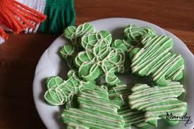 The finished product of the cookies with an extra thing on them, icing.