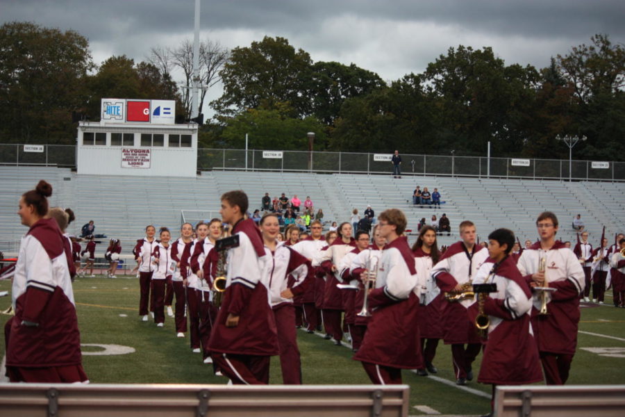 Step, step, turn!  The Varsity marching band was leaving the field after pregame.  Their performance was around fifteen minutes.