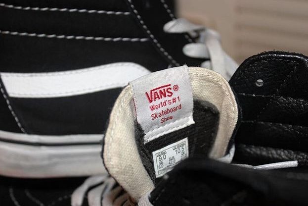 These shoes are a staple piece any fashion enthusiast has in their closet. Probably one of the more iconic pairs of Vans shoes, you could own.  