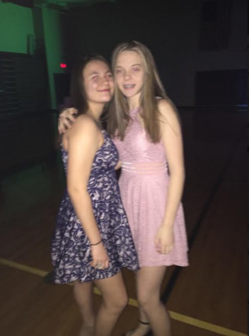Class of 2020 attends Sweetheart’s Dance