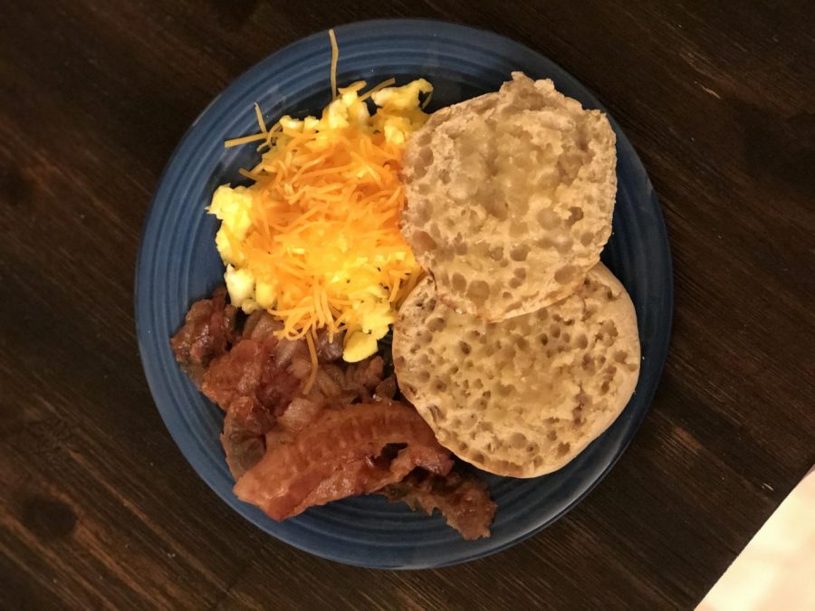 On April 27, I ate an English muffin, scrambled eggs with cheese and bacon slices for breakfast. This is a common breakfast I eat during my recovery journey.