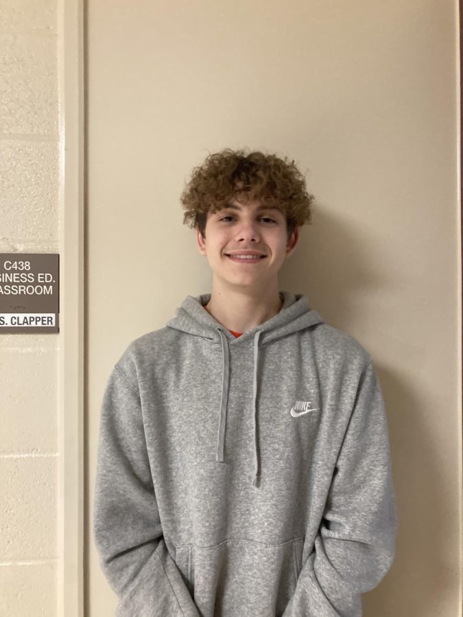 Eighth grader Jayce Johnston said, “My favorite Thanksgiving food is corn and mashed potatoes.” 
