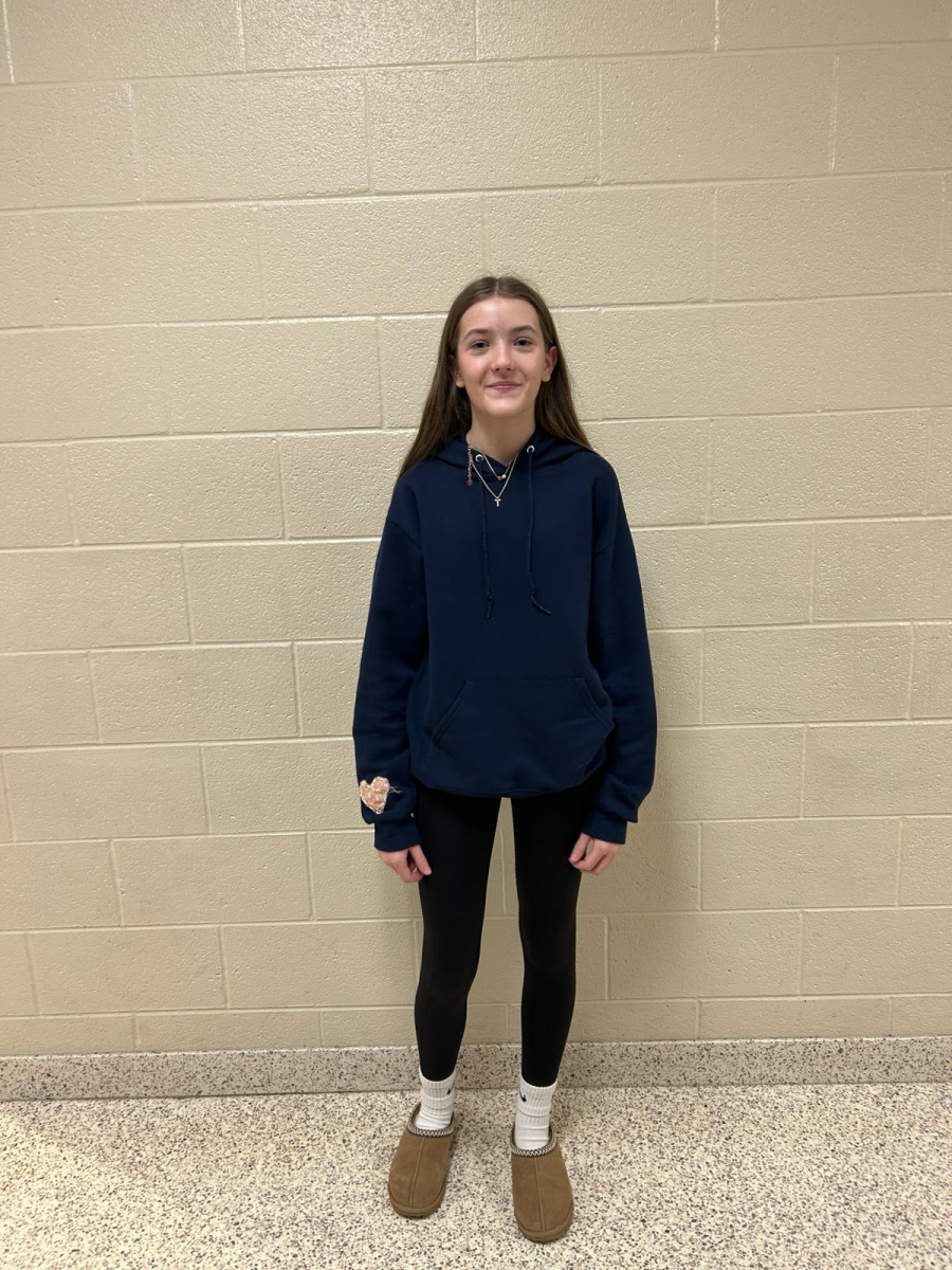 Eighth grader Natalie Lear said, "My favorite music artist is SZA because I like listening to her music and she is cool."